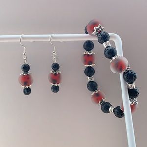 20173 Lava lady bug earring/bracelet